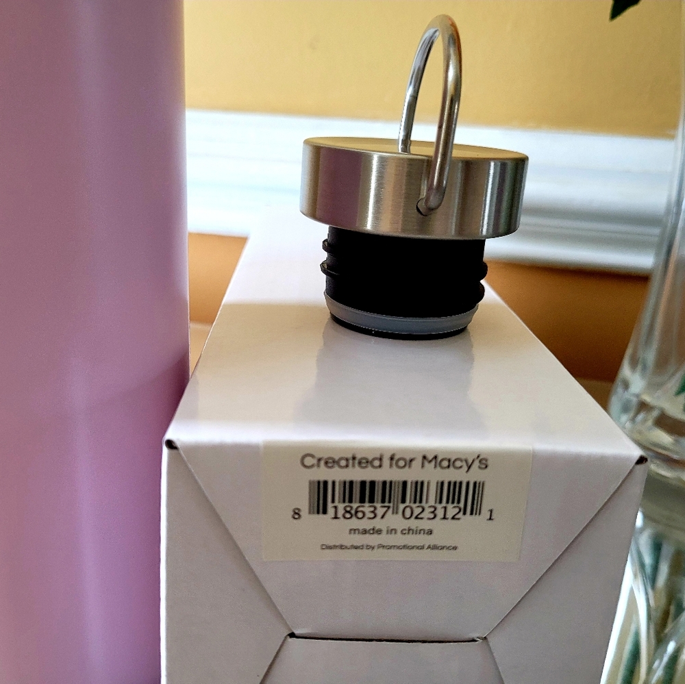 Water Bottle - Picture 2 of 4